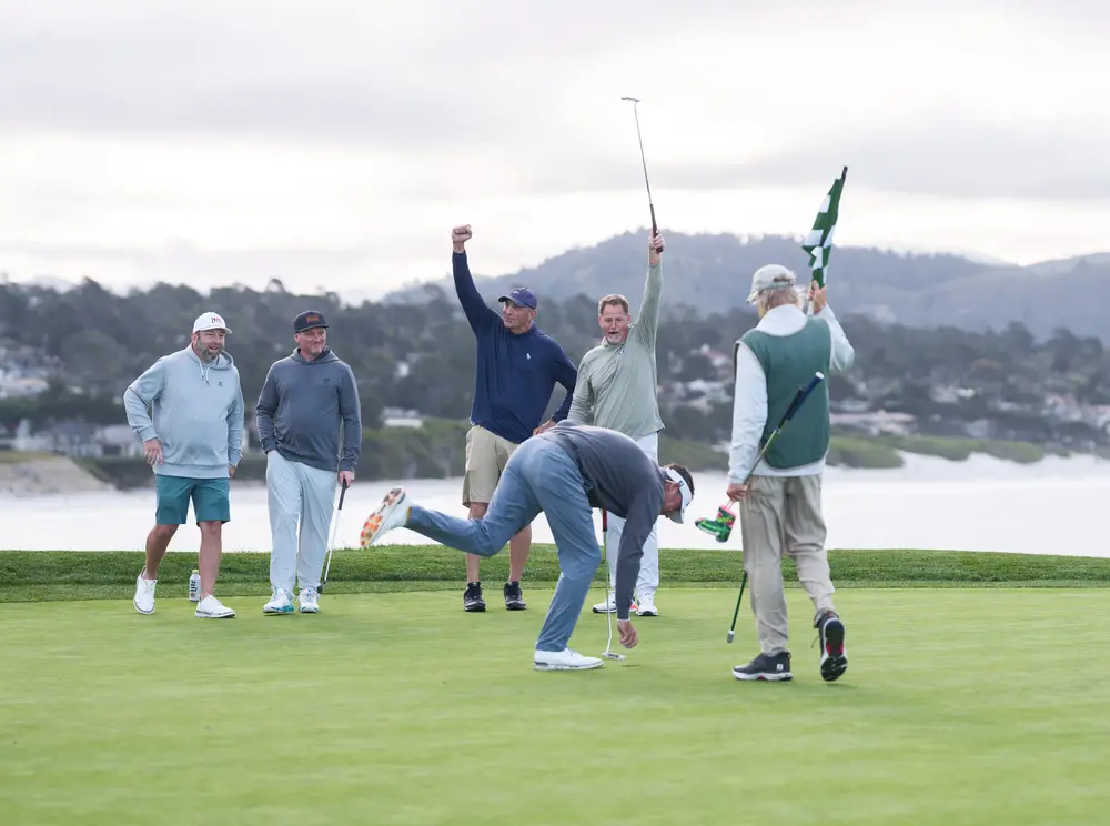 Bucket-list golf photography on the Monterey Peninsula by Manny Espinoza
