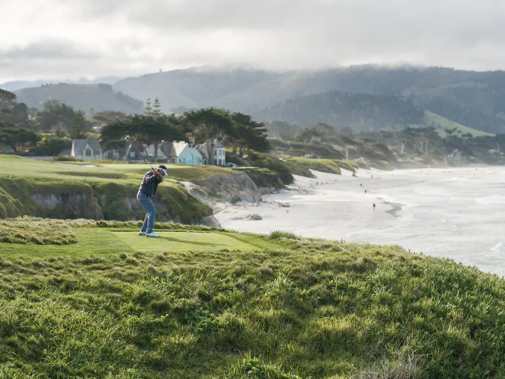 Bucket-list golf photography on the Monterey Peninsula by Manny Espinoza